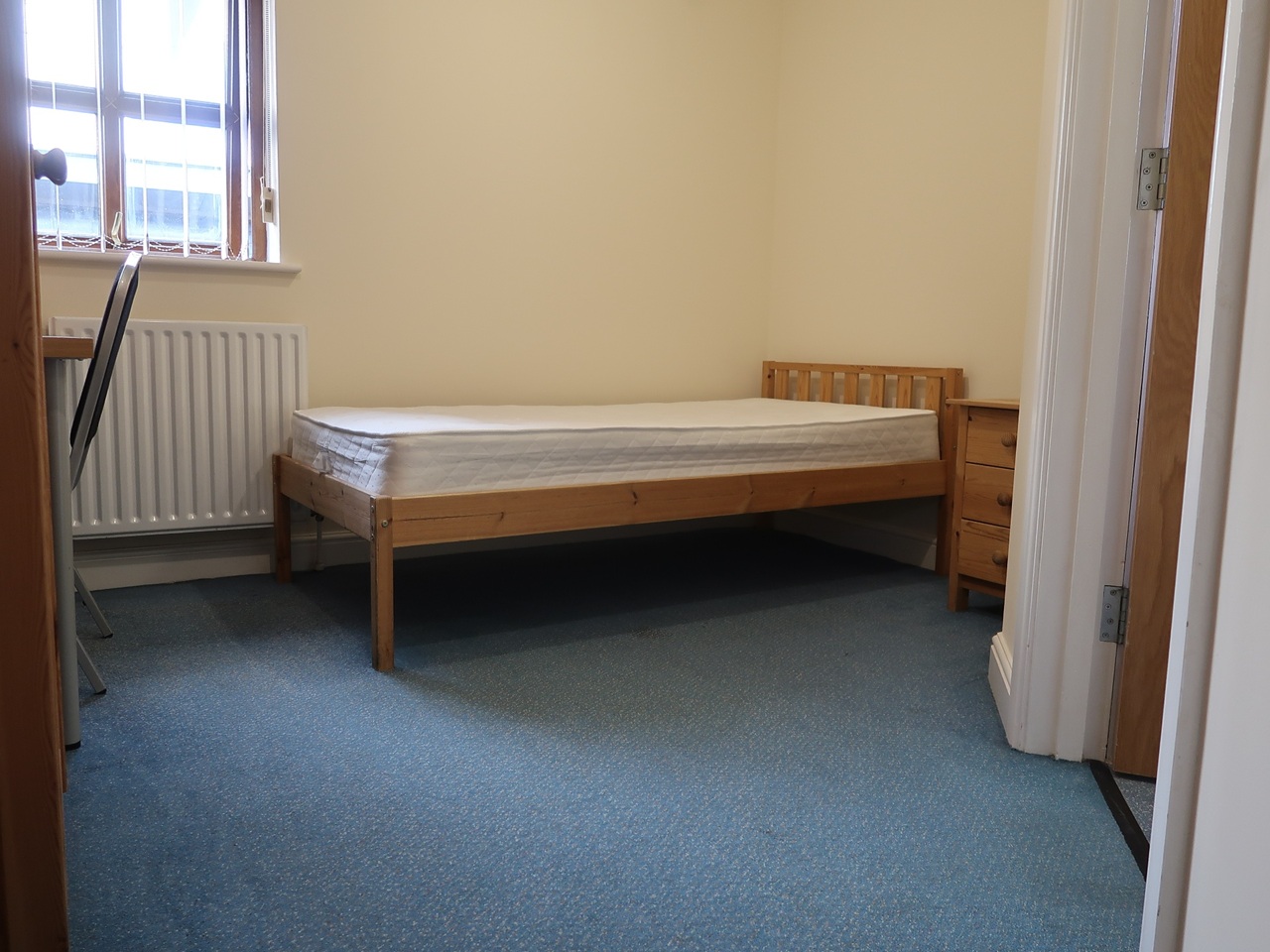 Room in a Shared Flat, Brook Drive, S3 photo 3