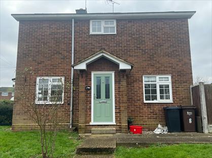 2 Bed End Terrace, Willingale Close, CM13