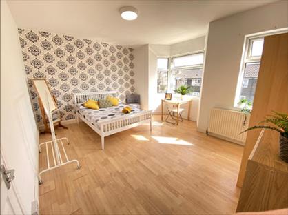 Room in a Shared House, Embleton Road, SE13