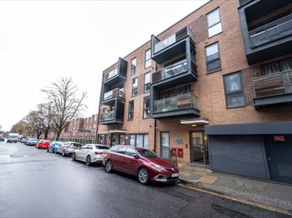 1 Bed Flat, Carlton Grove, SE15