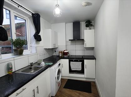 2 Bed Flat, Central House, LE1