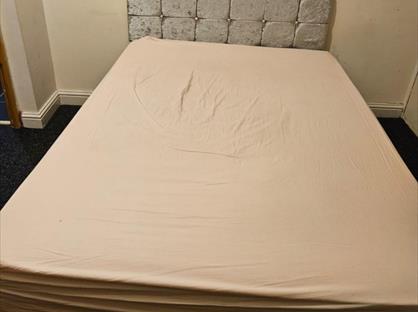 Room in a Shared House, Dudley Road, DY5