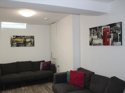Room in a Shared House, Hood Street, NN1