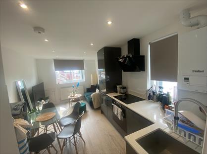 2 Bed Flat, Finchley Lane, NW4