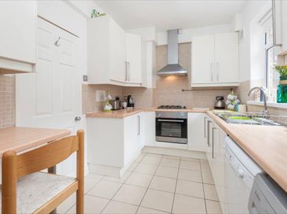 5 Bed Flat, Ealing, W5