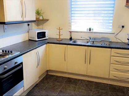 Room in a Shared Flat, Regent Street, WF1