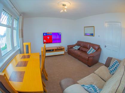 2 Bed Flat, Bruce Road, PA3