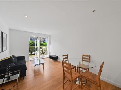 1 Bed Flat, Kara Court, E3