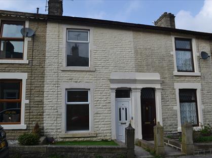 3 Bed Terraced House, Woodville Terrace, BB3