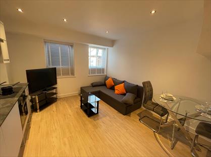 1 Bed Flat, Bellfield Road, HP13