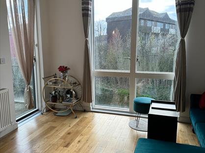 1 Bed Flat, Repton House, E4