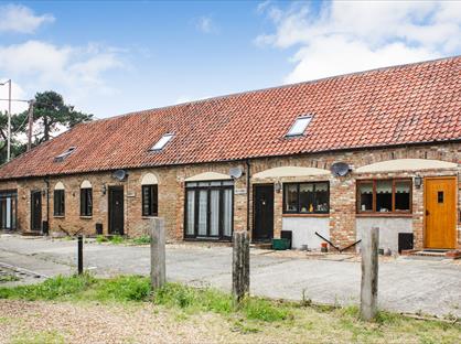 2 Bed Terraced House, Setch Road, PE33