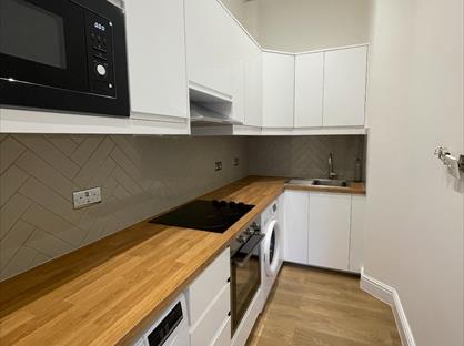 2 Bed Flat, Drummond Street, NW1