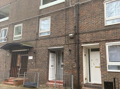 3 Bed Maisonette, Abbott Road, E14