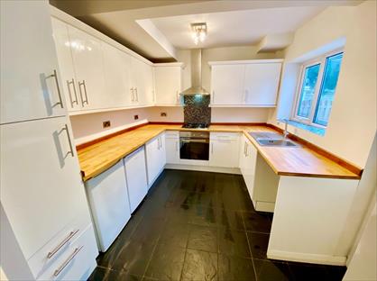 3 Bed Semi-Detached House, Park Crescent, S71