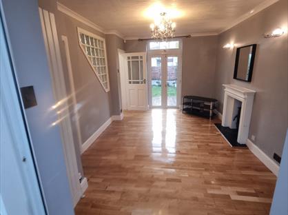 3 Bed End Terrace, Bradford, BD2