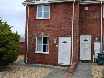 2 Bed End Terrace, Plas Newydd, LL30