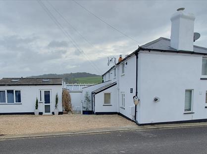 3 Bed Semi-Detached House, Meads Cottages, DT6