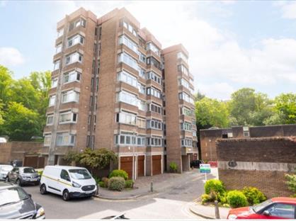 1 Bed Flat, Lethington Avenue, G41