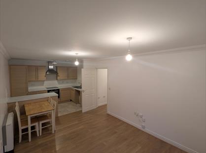 2 Bed Flat, Coychurch Road, CF31