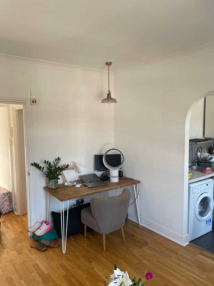 1 Bed Flat, Queens Park, W10 photo 4