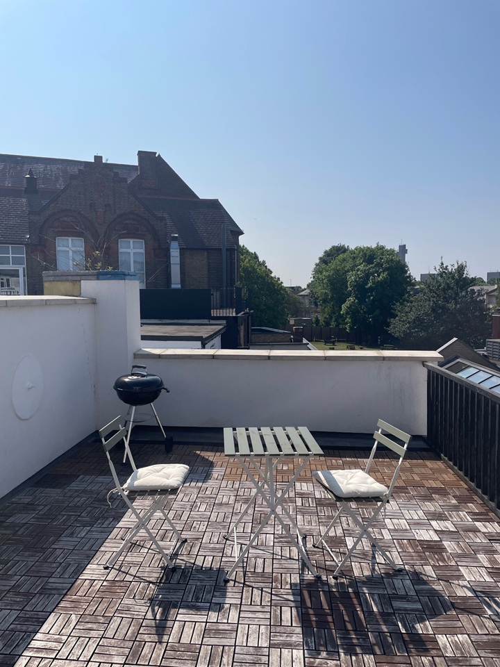 1 Bed Flat, Queens Park, W10