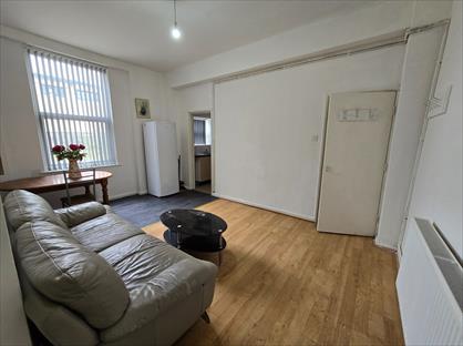 1 Bed Flat, Durning Road, L7