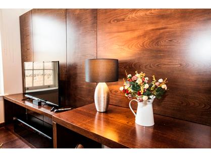 2 Bed Flat, King Charles Terrace, E1W