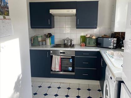 1 Bed Flat, Howlett Way, CB25