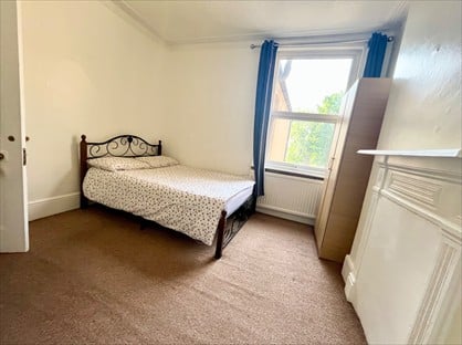 Room in a Shared House, Sutton Road, N10