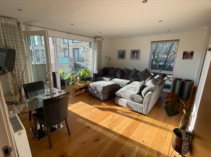 2 Bed Flat, Monolulu Court, SE17