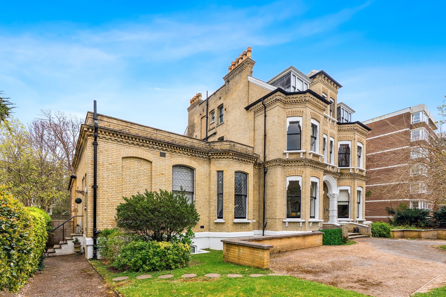 Additional image 3 of 2 Bed Flat, Eaton Gardens, BN3, N1 7GU