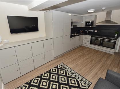 Room in a Shared Flat, Moor Street, L39