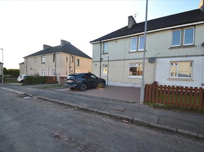 2 Bed Flat, Bent Crescent, G71