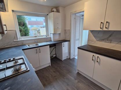 3 Bed Terraced House, Riccarton, G75