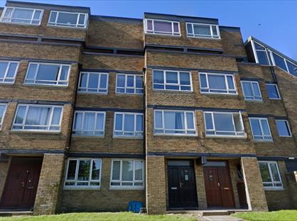 3 Bed Flat, Baxterwood Court, NE4