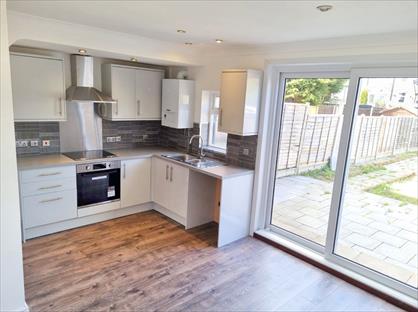 3 Bed Semi-Detached House, Wyken Grange Road, CV2