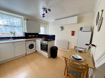 1 Bed Flat, William Street, RG1