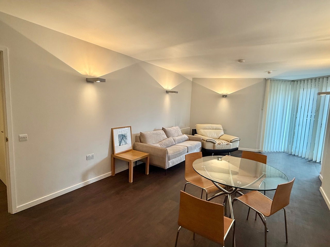 Additional image 10 of 2 Bed Flat, City Road East, M15, N1 7GU