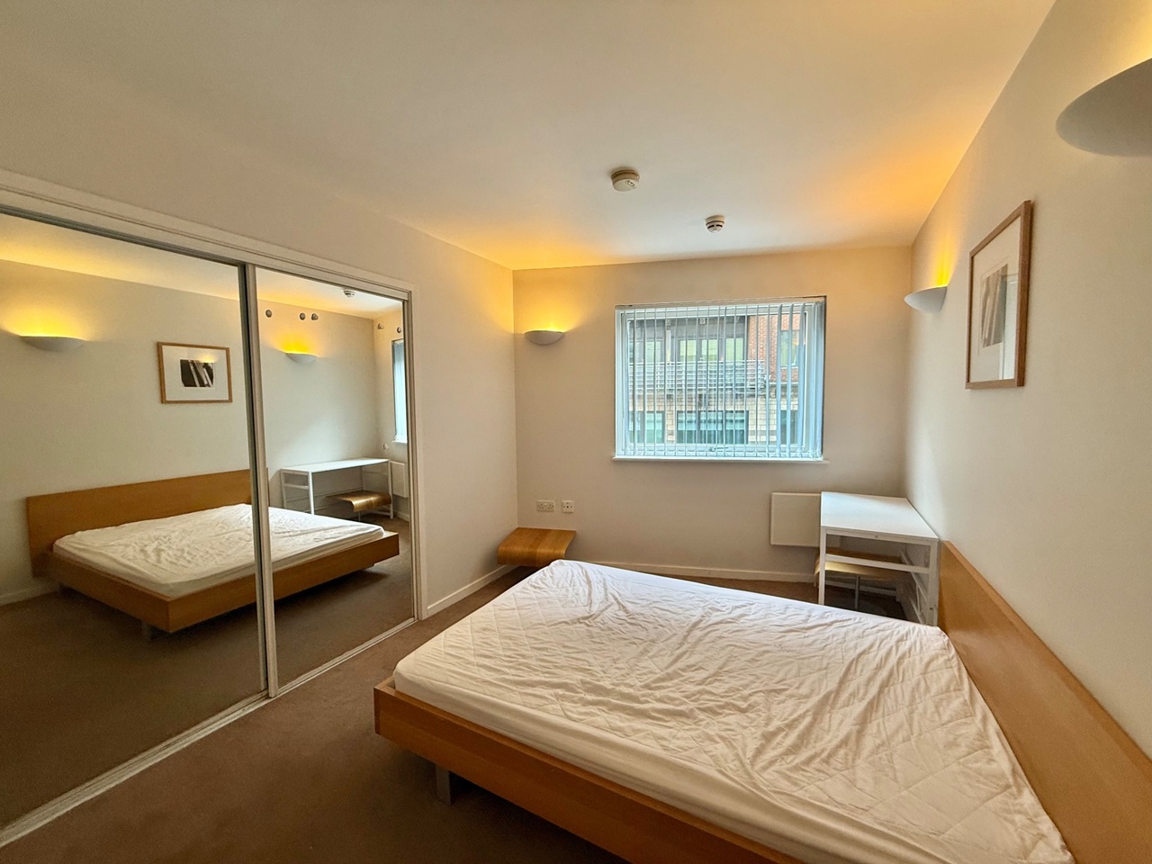 Additional image 13 of 2 Bed Flat, City Road East, M15, N1 7GU