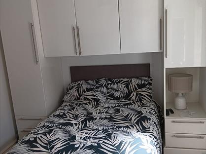 Room in a Shared House, Reading, RG30