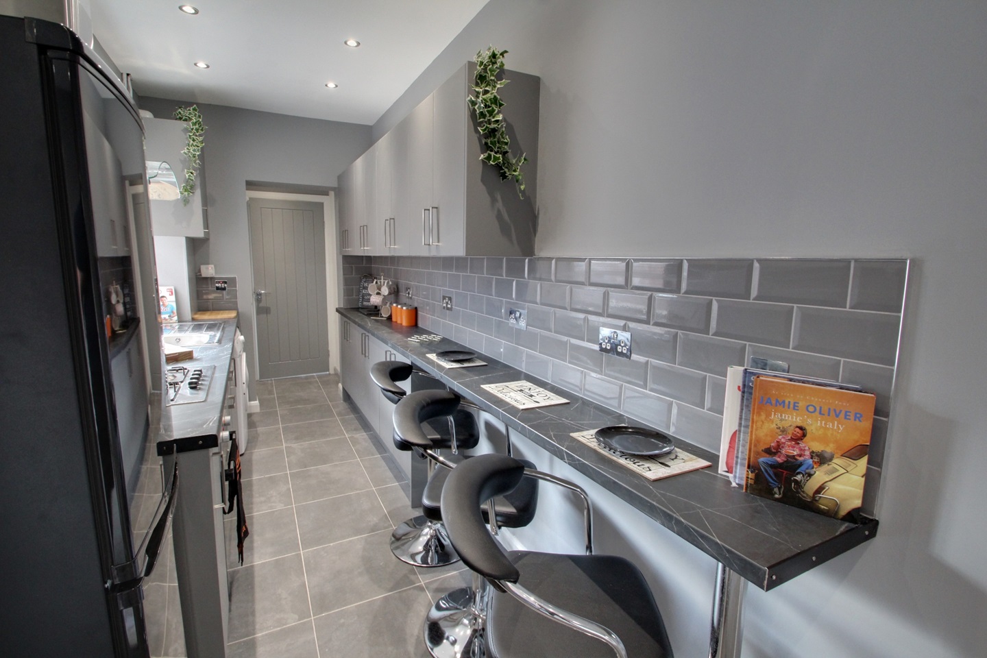 5 Bed Terraced House, Wolverton Road, LE3, N1 7GU