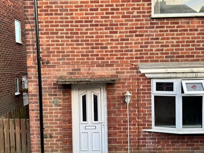 2 Bed Semi-Detached House, Oak Road, SR8
