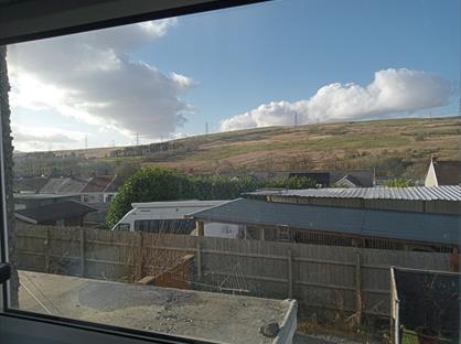 3 Bed Flat, Martyns Avenue, SA10