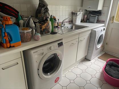 Room in a Shared House, Blakeney Close, ME14