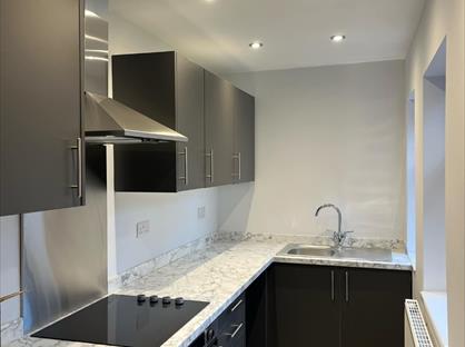 3 Bed Terraced House, North Road, S71