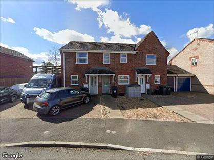 2 Bed Terraced House, Chestnut Drive, CB7