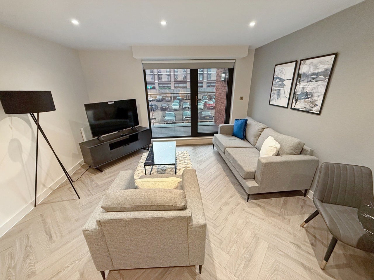 1 Bed Flat, Duke Street, L1