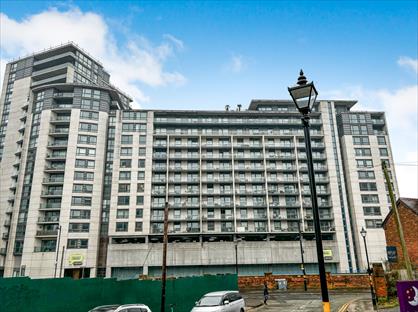 1 Bed Flat, Centenary Plaza, B1