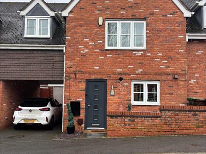 3 Bed Semi-Detached House, Grovefield Crescent, CV7